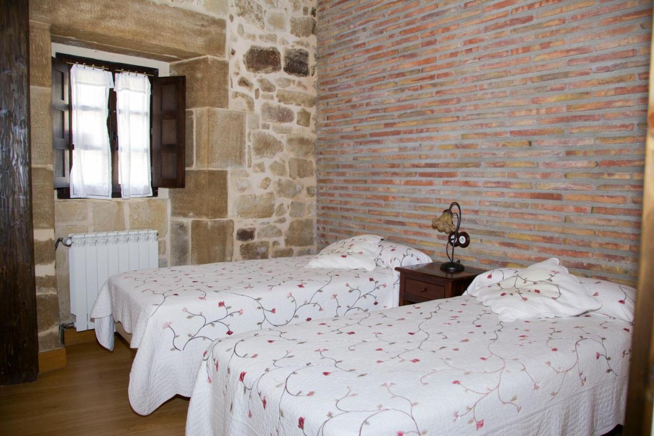 Casa Rural Larrazuria Enea 拉瓦斯蒂达 外观 照片